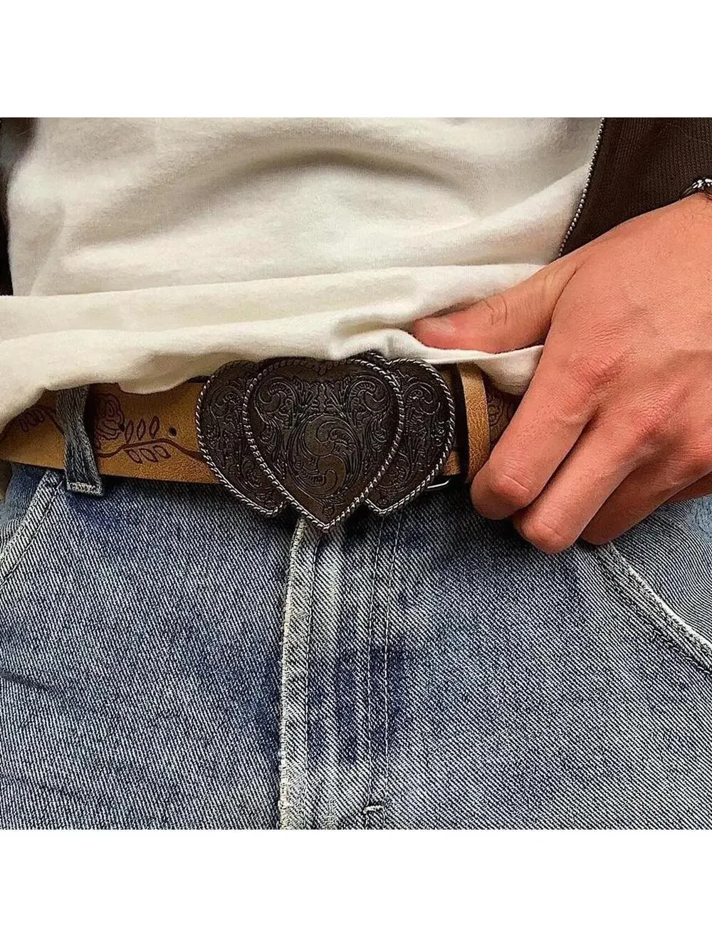 American Western Floral Brown vintage style Heart Belt Buckle black belt. 42